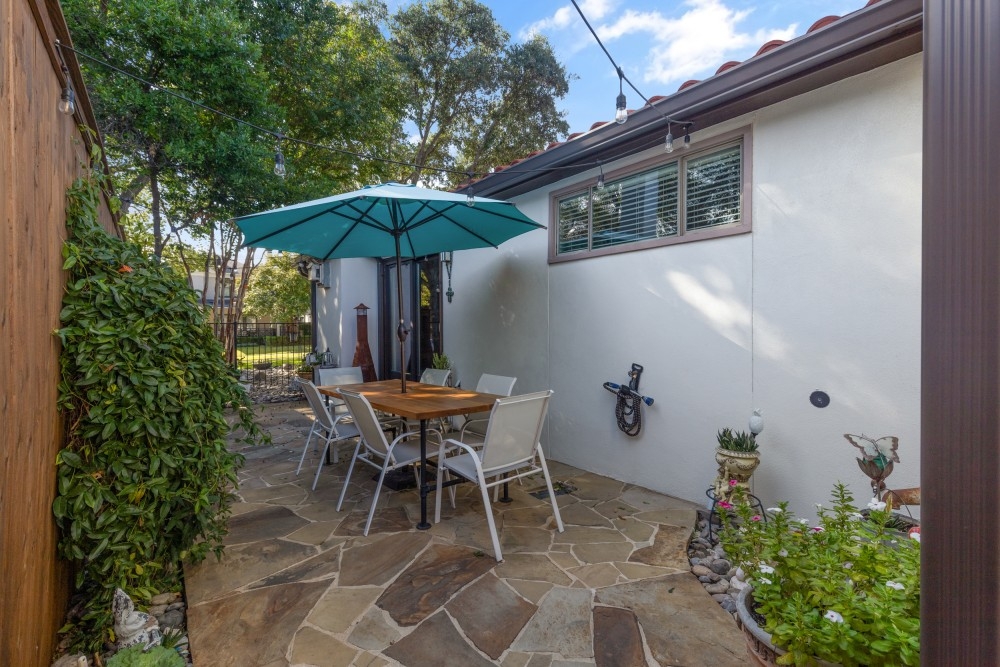 15-4008_W_7th_St_Final-15_4008_W_7th_St65ab2dab9332d