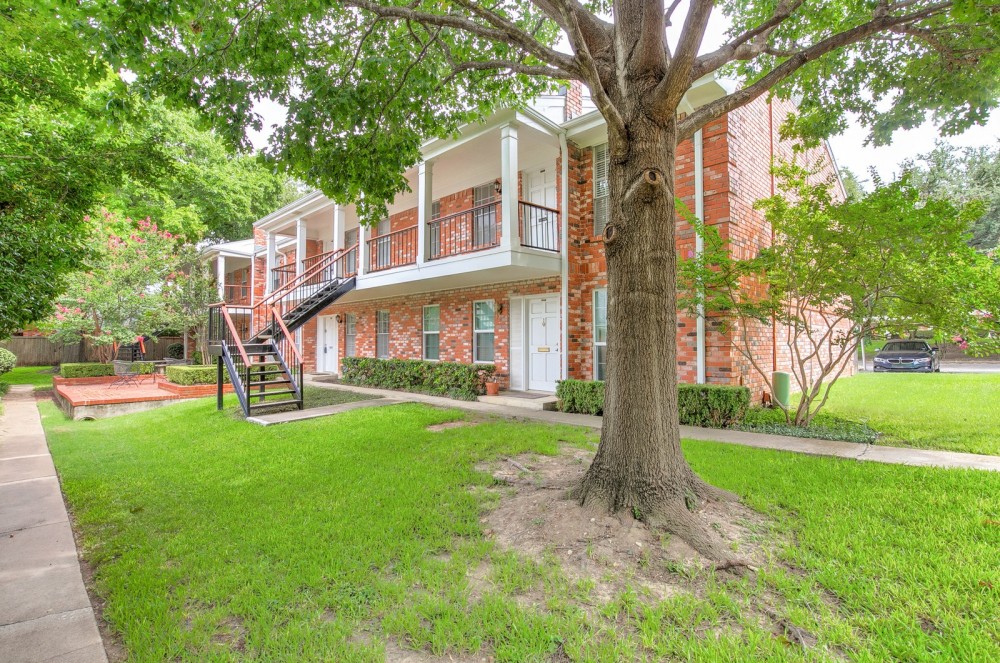 1281 Roaring Springs Rd