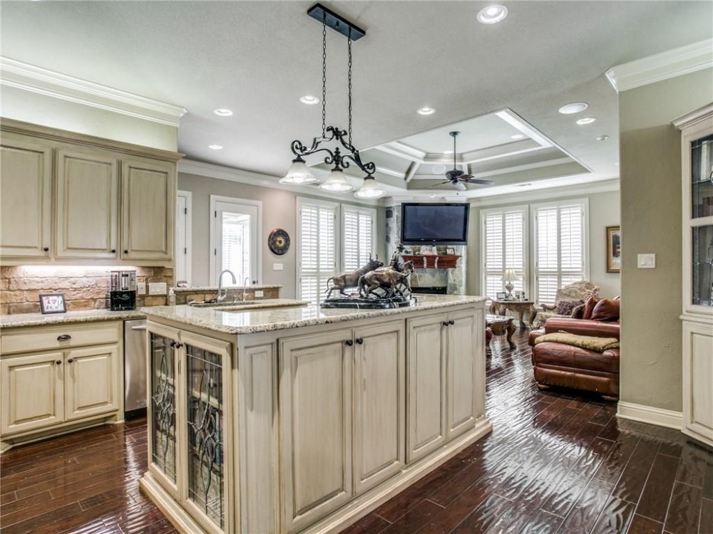 2509 Featherstone Court